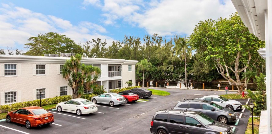 Condo in Fort Lauderdale, Florida, 2 bedrooms  № 1127950