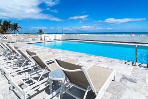 Copropriété à vendre à Miami Beach, Floride: 1 chambre, 60.85 m2 № 1240357 - photo 3