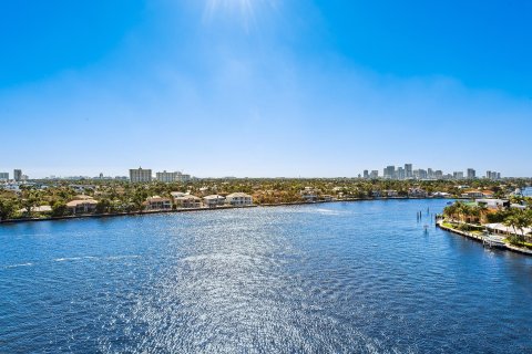 Condo in Fort Lauderdale, Florida, 2 bedrooms  № 981999 - photo 26