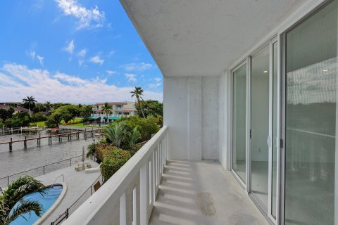 Copropriété à vendre à Lantana, Floride: 2 chambres, 88.26 m2 № 982024 - photo 16