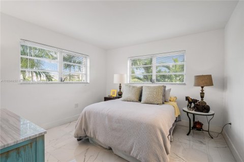 Condominio en venta en North Miami Beach, Florida, 2 dormitorios, 89.19 m2 № 1304671 - foto 18