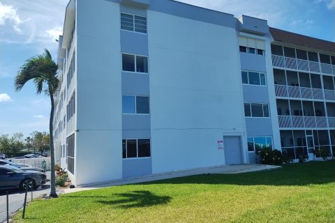 Condominio en venta en Lake Worth, Florida, 2 dormitorios, 107.3 m2 № 1096724 - foto 14