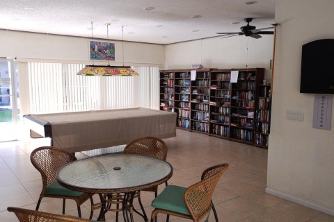 Copropriété à vendre à Lake Worth, Floride: 2 chambres, 107.3 m2 № 1096724 - photo 9