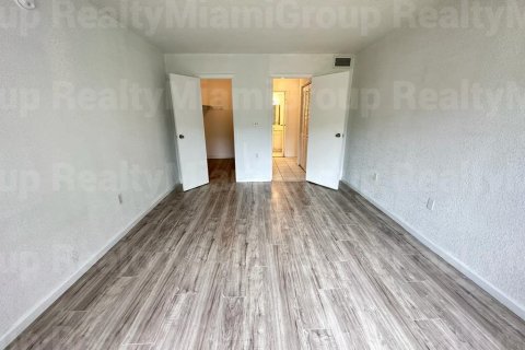 Купить кондоминиум в Майами-Гарденс, Флорида 1 спальня, 67.82м2, № 878566 - фото 23