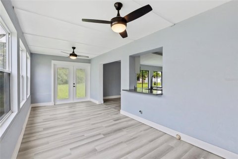 Villa ou maison à vendre à Kissimmee, Floride: 3 chambres, 139.35 m2 № 1327401 - photo 11