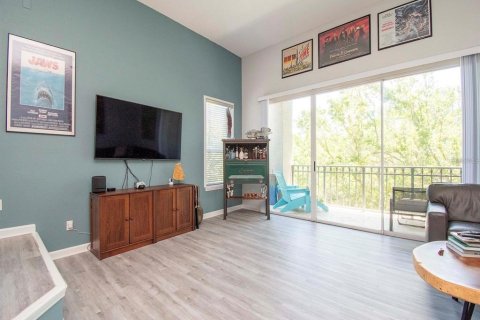 Condo in Tampa, Florida, 1 bedroom  № 1394553 - photo 7