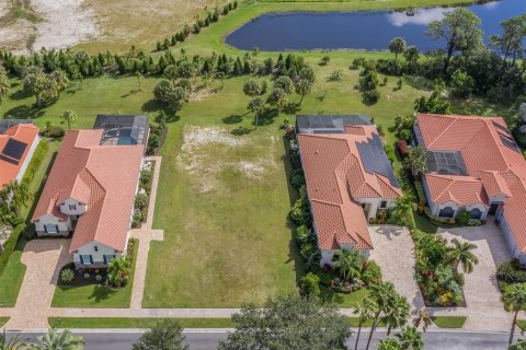 Terreno en venta en Englewood, Florida № 1379924 - foto 1