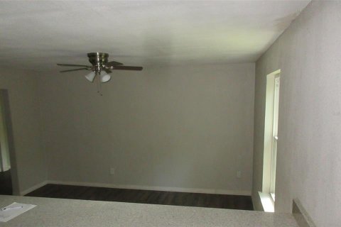 Casa en venta en Bushnell, Florida, 4 dormitorios, 200.2 m2 № 1402469 - foto 8