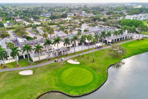 Condo in Coconut Creek, Florida, 1 bedroom  № 1145919 - photo 18