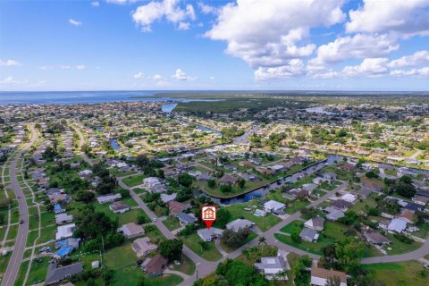 Casa en venta en Port Charlotte, Florida, 3 dormitorios, 122.45 m2 № 1377943 - foto 10