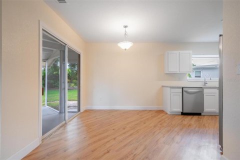 Casa en venta en Port Charlotte, Florida, 3 dormitorios, 122.45 m2 № 1377943 - foto 13