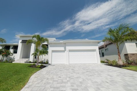 Villa ou maison à vendre à Punta Gorda, Floride: 3 chambres, 206.61 m2 № 1323390 - photo 3