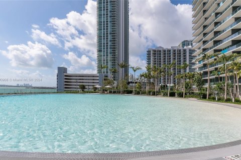 Condominio en venta en Miami, Florida, 2 dormitorios, 110.83 m2 № 1437033 - foto 25