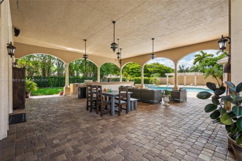 Villa ou maison à vendre à Coral Springs, Floride: 5 chambres, 580.27 m2 № 1235368 - photo 11