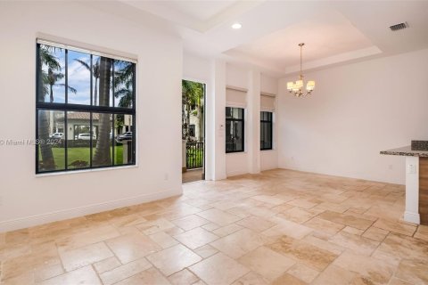 Townhouse in Doral, Florida 3 bedrooms, 226.5 sq.m. № 1404241 - photo 6