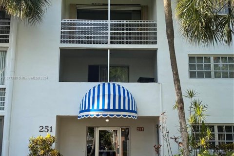 Condominio en venta en Key Biscayne, Florida, 2 dormitorios, 103.03 m2 № 1404289 - foto 21