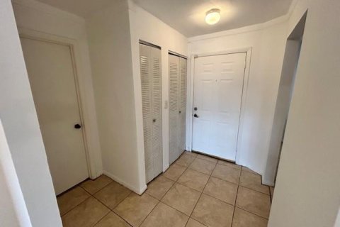 Condominio en venta en Miramar, Florida, 1 dormitorio, 88.26 m2 № 1117852 - foto 16