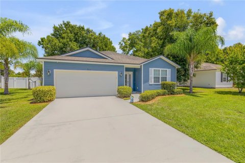 Villa ou maison à vendre à DeLand, Floride: 3 chambres, 123.75 m2 № 1280611 - photo 1