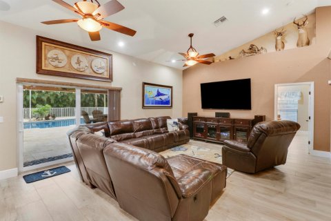 Villa ou maison à vendre à Loxahatchee Groves, Floride: 4 chambres, 227.24 m2 № 848185 - photo 11