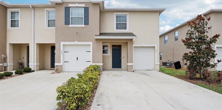 Townhouse in Davenport, Florida 3 bedrooms, 163.04 sq.m. № 1250794