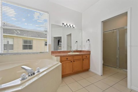 Casa en venta en Davenport, Florida, 5 dormitorios, 263.1 m2 № 1319893 - foto 30