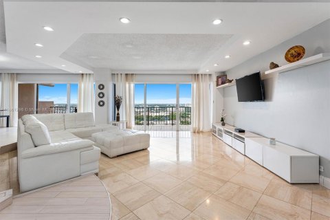 Copropriété à louer à Miami, Floride: 2 chambres, 181.16 m2 № 1367449 - photo 3