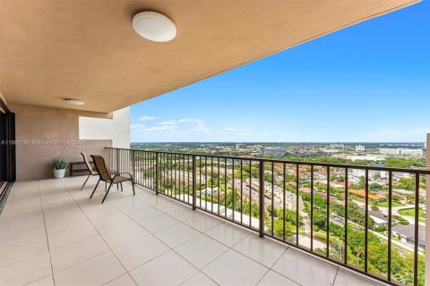 Copropriété à louer à Miami, Floride: 2 chambres, 181.16 m2 № 1367449 - photo 1