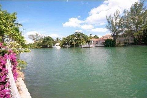 Immobilier commercial à vendre à Miami Beach, Floride: 456.06 m2 № 749908 - photo 6