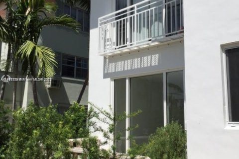 Immobilier commercial à vendre à Miami Beach, Floride: 456.06 m2 № 749908 - photo 8