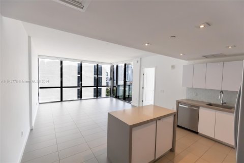 Condo in Miami, Florida, 2 bedrooms  № 1365477 - photo 20