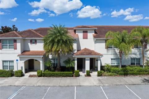 Townhouse in STOREY LAKE in Kissimmee, Florida 4 bedrooms, 177.81 sq.m. № 1287684 - photo 1