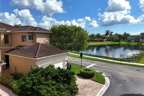 Townhouse in Homestead, Florida 3 bedrooms, 172.24 sq.m. № 1380235 - photo 28