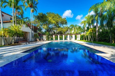 Casa en venta en Bal Harbour, Florida, 4 dormitorios, 547.57 m2 № 909726 - foto 20