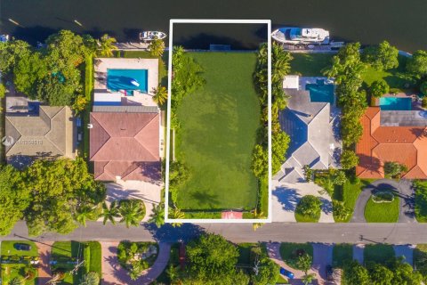 Купить земельный участок в Халландейл-Бич, Флорида № 4644 - фото 2