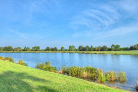 Copropriété à louer à Bradenton, Floride: 2 chambres, 130.81 m2 № 212696 - photo 7