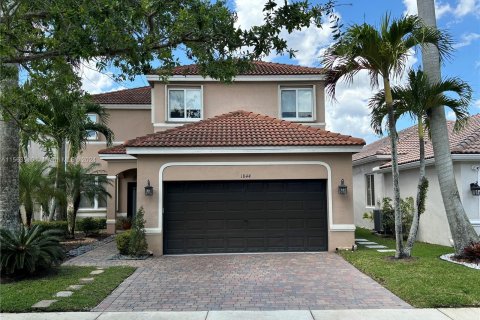 Casa en venta en Weston, Florida, 5 dormitorios, 248.23 m2 № 1100455 - foto 1