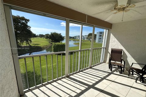 Condominio en venta en Margate, Florida, 2 dormitorios, 92.9 m2 № 832721 - foto 1