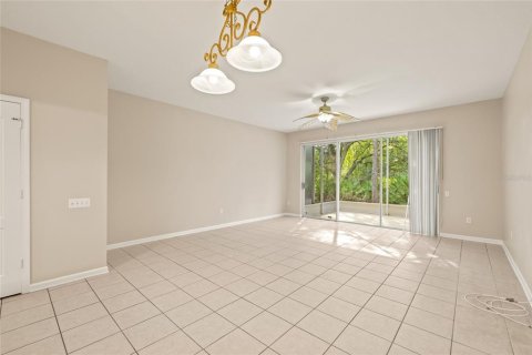 Townhouse in Brandon, Florida 3 bedrooms, 159.61 sq.m. № 1371018 - photo 13