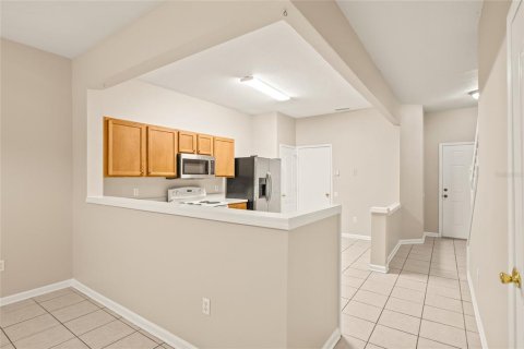 Adosado en venta en Brandon, Florida, 3 dormitorios, 159.61 m2 № 1371018 - foto 10