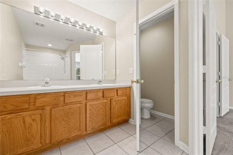 Townhouse in Brandon, Florida 3 bedrooms, 159.61 sq.m. № 1371018 - photo 23