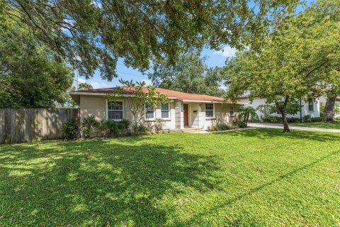 Villa ou maison à vendre à Tampa, Floride: 4 chambres, 125.7 m2 № 1392946 - photo 9