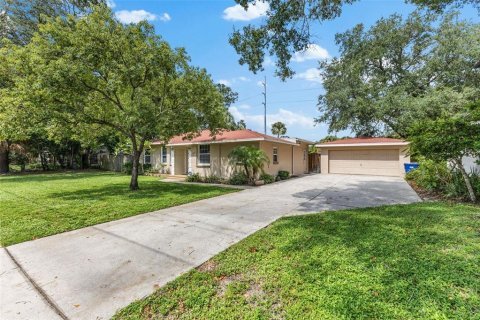 Villa ou maison à vendre à Tampa, Floride: 4 chambres, 125.7 m2 № 1392946 - photo 7