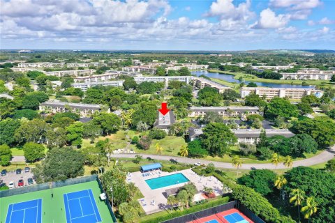 Condominio en venta en Coconut Creek, Florida, 2 dormitorios, 86.58 m2 № 835996 - foto 5