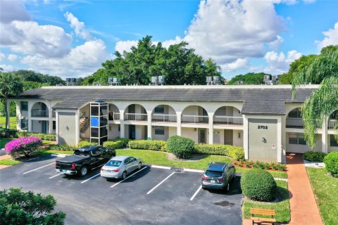 Copropriété à vendre à Coconut Creek, Floride: 2 chambres, 86.58 m2 № 835996 - photo 13