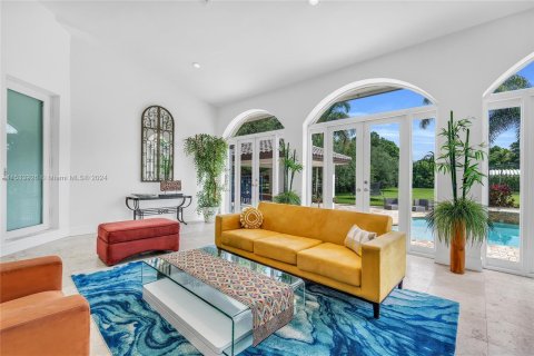 Villa ou maison à vendre à Southwest Ranches, Floride: 5 chambres, 388.05 m2 № 1011458 - photo 19