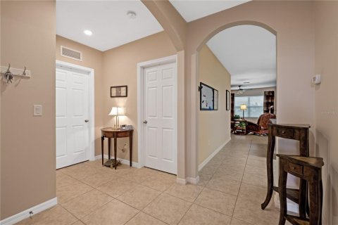 Villa ou maison à vendre à Punta Gorda, Floride: 4 chambres, 171.5 m2 № 1005637 - photo 4