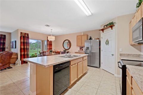 Villa ou maison à vendre à Punta Gorda, Floride: 4 chambres, 171.5 m2 № 1005637 - photo 5