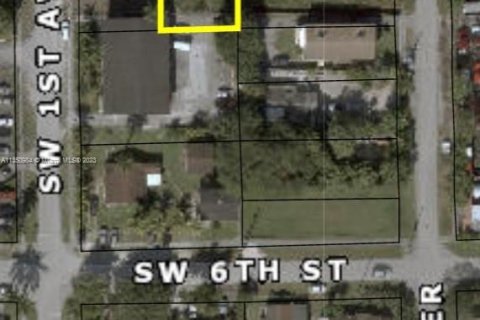 Immobilier commercial à vendre à Homestead, Floride № 351000 - photo 2