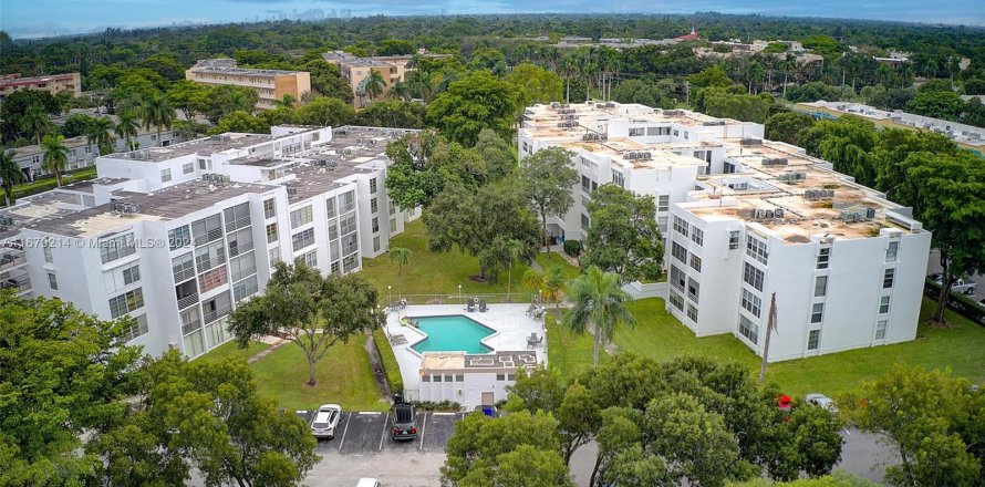 Condo à Plantation, Floride, 2 chambres  № 1407829