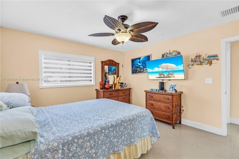 Villa ou maison à vendre à Key Largo, Floride: 2 chambres, 116.22 m2 № 395161 - photo 19